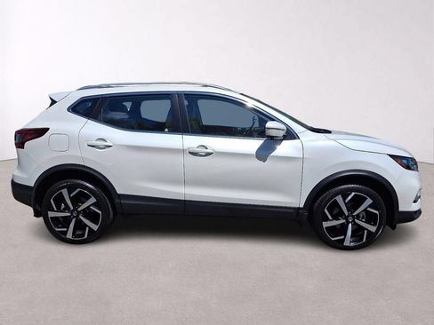 Certified 2022 Nissan Rogue Sport SL AWD/4WD image 8