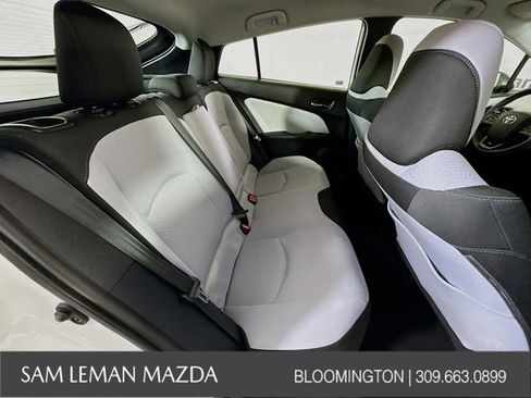 Used 2022 Toyota Prius LE FWD image 24