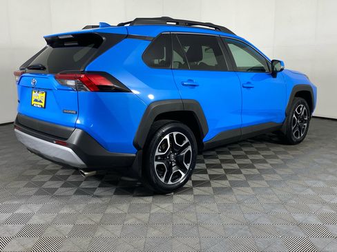Used 2019 Toyota RAV4 Adventure image 8