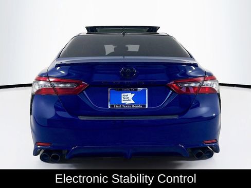 Used 2024 Toyota Camry XSE FWD image 6
