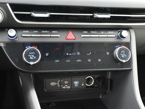 New 2026 Hyundai Sonata SEL image 18