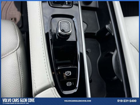 Used 2024 Volvo XC90 T8 Plus w/ Protection Package Premier AWD/4WD image 31