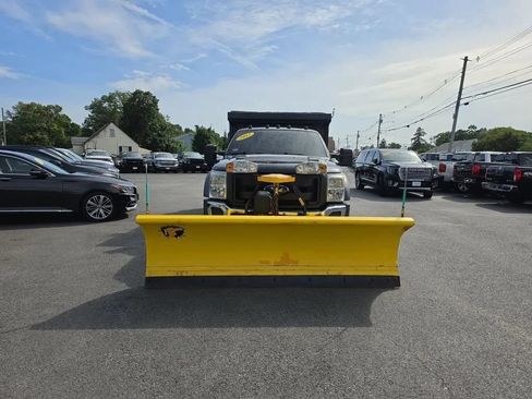 Used 2012 Ford F550 4x4 Regular Cab Super Duty image 2