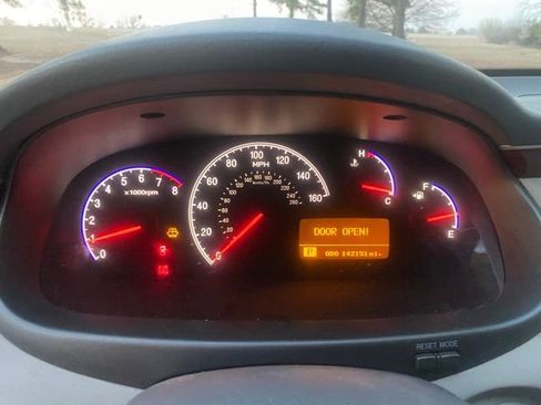 Used 2006 Hyundai Azera Limited FWD image 15