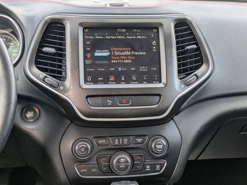 Used 2019 Jeep Cherokee Trailhawk w/ Comfort/Convenience Group image 15