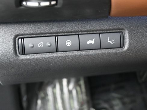 New 2026 Nissan Pathfinder Platinum w/ Cargo Package AWD/4WD image 14