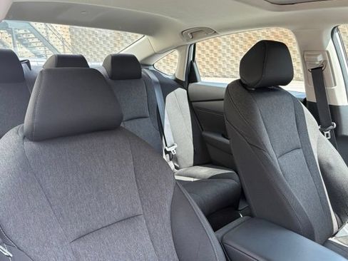 Certified 2024 Honda Accord EX image 28