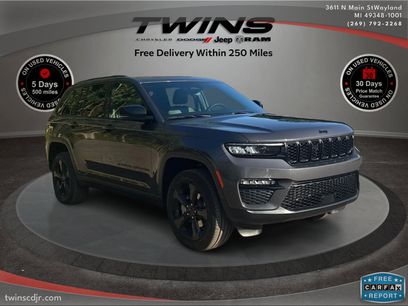 New 2025 Jeep Grand Cherokee Limited w/ Black Appearance Package