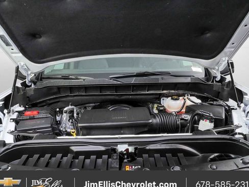 Certified 2026 Chevrolet Silverado 1500 RST AWD/4WD image 32