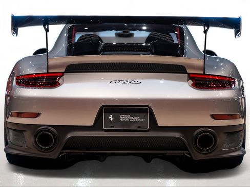 Used 2018 Porsche 911 GT2 RS RWD image 11