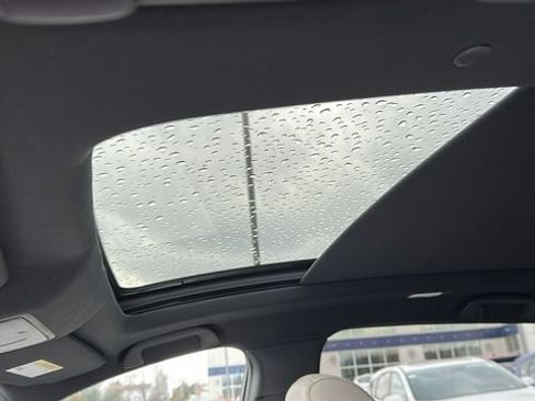 Used 2026 Acura RDX SH-AWD image 10