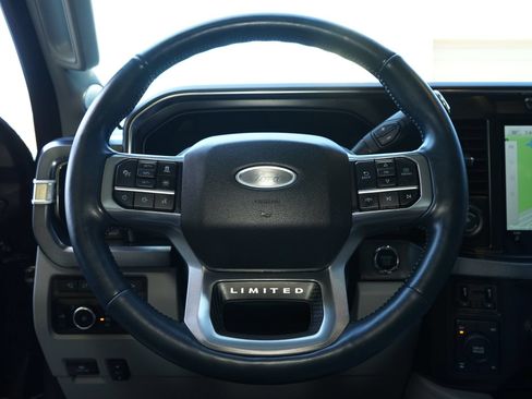 Used 2024 Ford F250 Limited w/ FX4 Off-Road Package AWD/4WD image 12