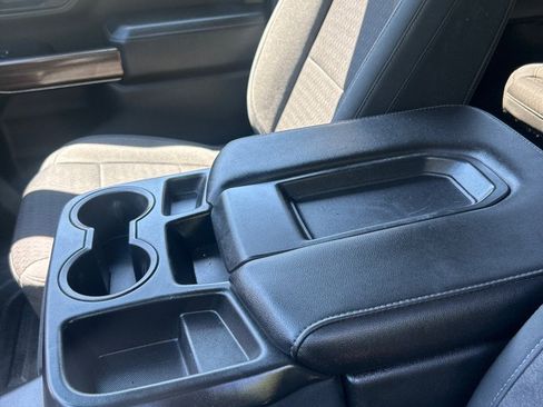 Used 2020 Chevrolet Silverado 2500 LT w/ Convenience Package AWD/4WD image 14