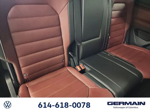 Used 2022 Volkswagen Atlas Cross Sport SEL Premium R-Line image 19