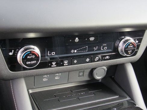 New 2026 Mitsubishi Outlander Trail Edition image 18