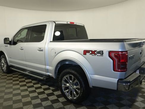 Used 2017 Ford F150 Lariat w/ Equipment Group 502A Luxury AWD/4WD image 5