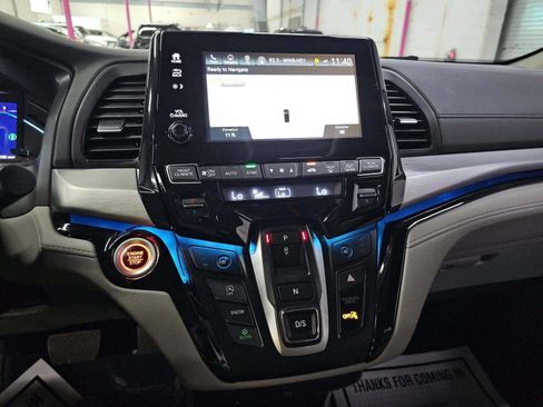 Used 2022 Honda Odyssey Touring image 8