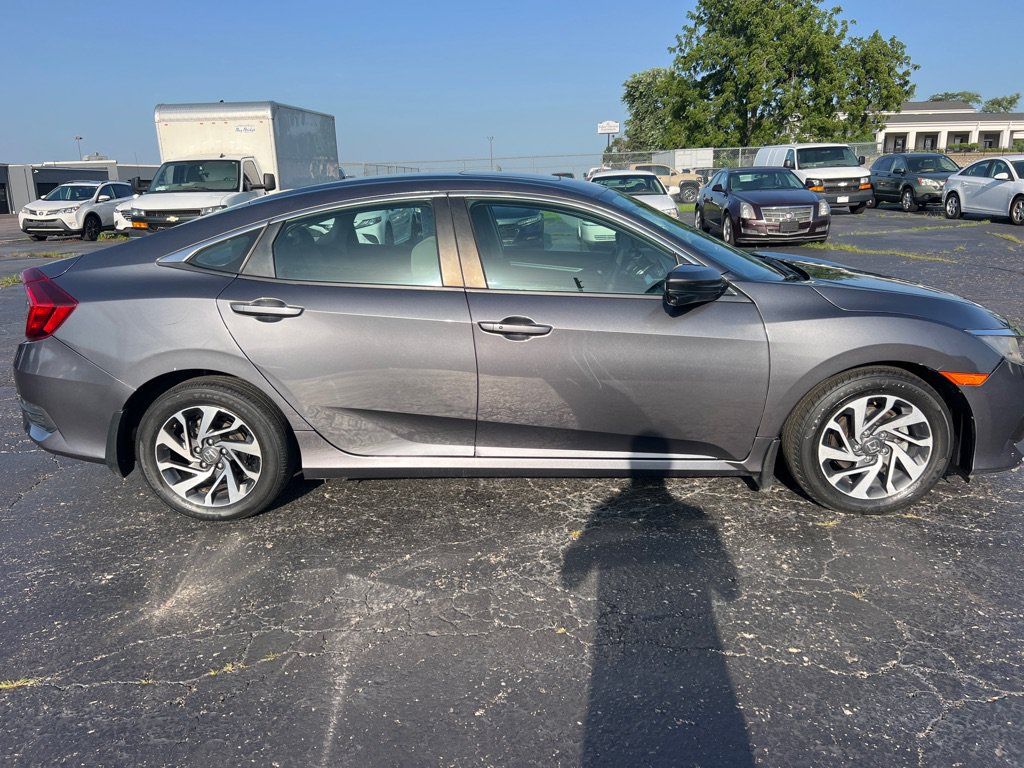 Used 2016 Honda Civic EX image 8