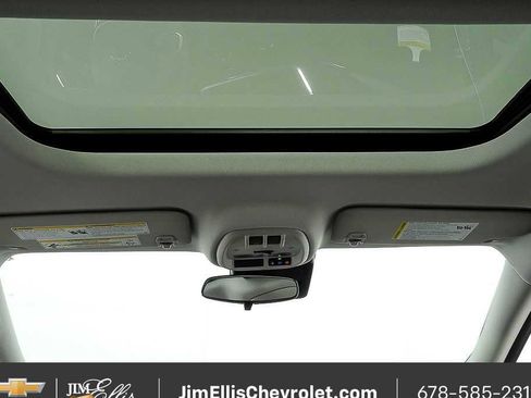 New 2026 Chevrolet Trax ACTIV w/ Sunroof Package image 17