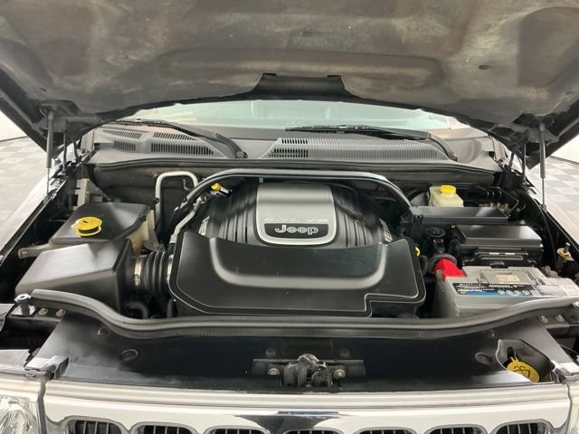 Used 2007 Jeep Commander Limited AWD/4WD image 28