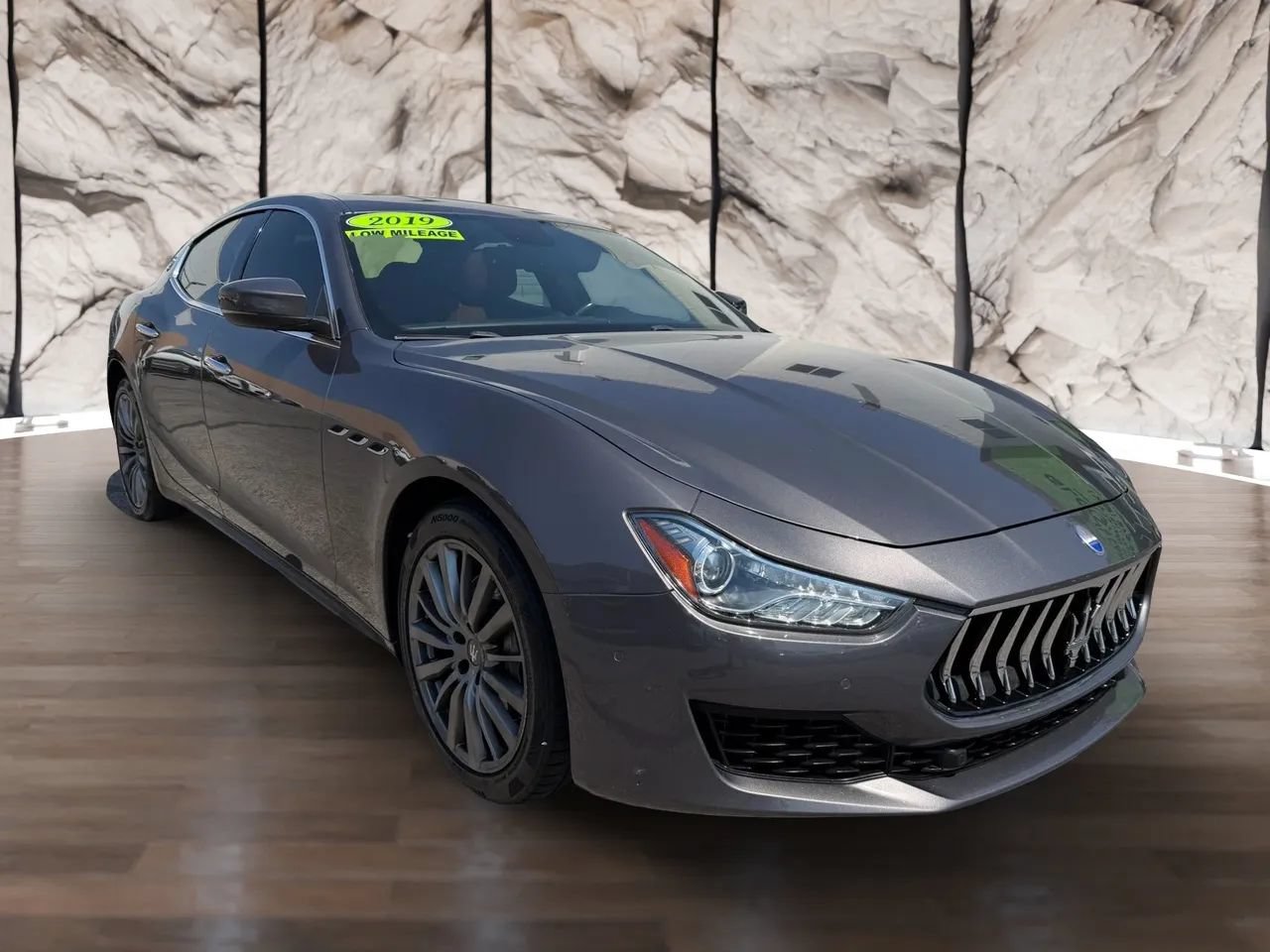 Used 2019 Maserati Ghibli RWD image 4