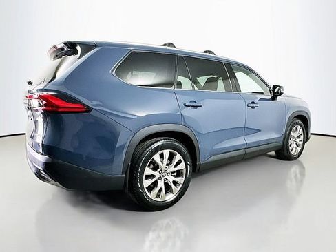 Used 2024 Toyota Grand Highlander AWD Hybrid image 7