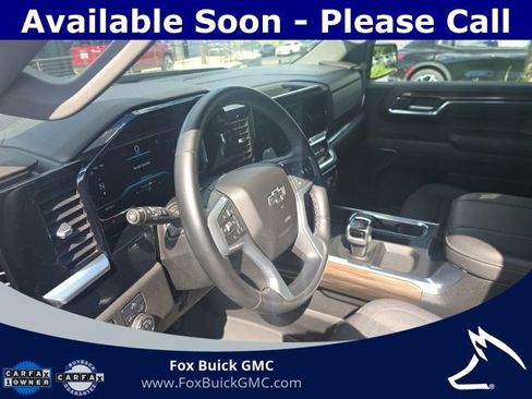 Used 2023 Chevrolet Silverado 1500 RST AWD/4WD image 10