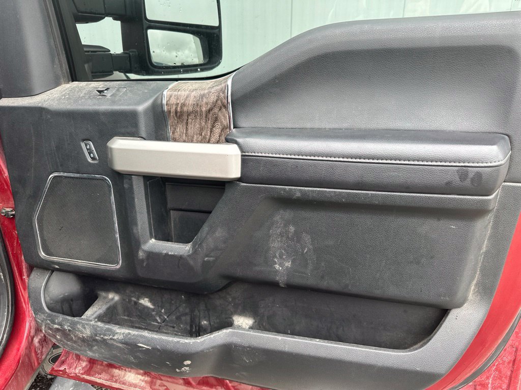 Used 2019 Ford F250 Lariat w/ Chrome Package AWD/4WD image 27