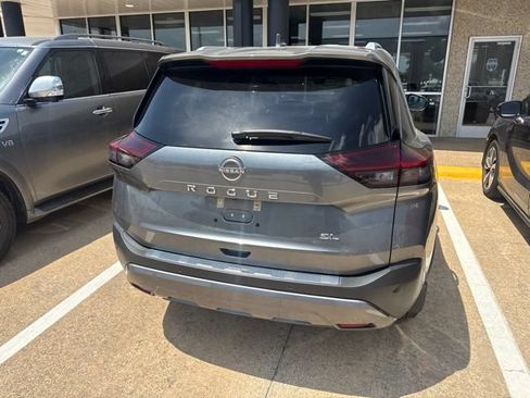 Used 2023 Nissan Rogue SL w/ SL Premium Package FWD image 7
