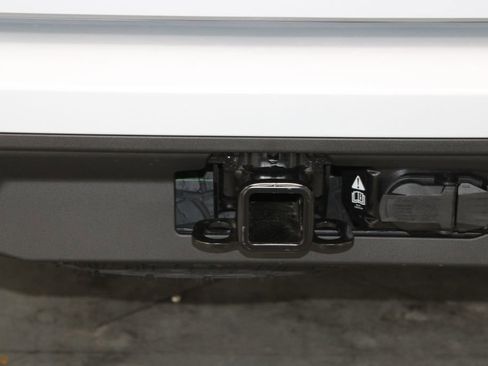 New 2026 Ford Expedition Active image 8