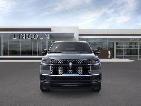 New 2026 Lincoln Navigator L Reserve AWD/4WD image 6