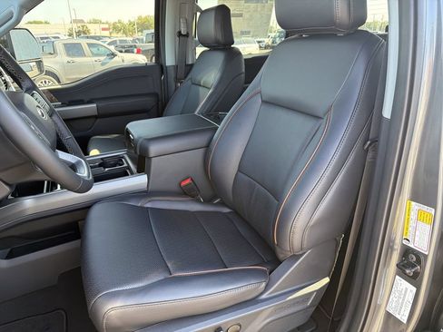 New 2026 Ford F250 Lariat w/ Black Appearance Package AWD/4WD image 18