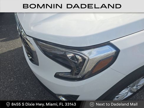 Used 2021 GMC Terrain SLE FWD image 14
