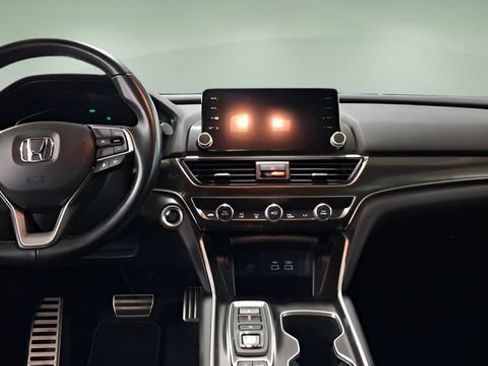 Used 2022 Honda Accord Sport image 10