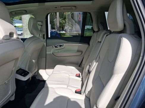 Used 2025 Volvo XC90 B6 Plus w/ Protection Package Premier AWD/4WD image 8