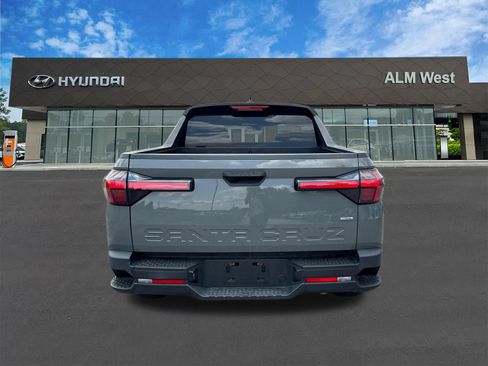 Used 2022 Hyundai Santa Cruz SEL AWD/4WD image 6