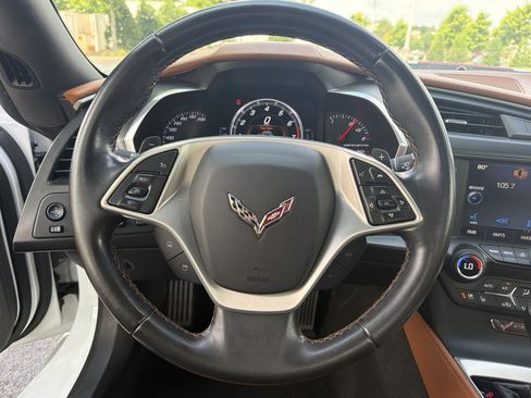 Used 2014 Chevrolet Corvette Stingray Convertible w/ 3LT Preferred Equipment Group RWD image 17