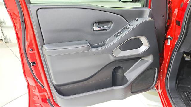 Used 2022 Nissan Frontier SV RWD image 20