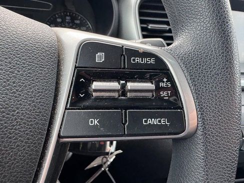 Used 2020 Kia Sorento L FWD image 17