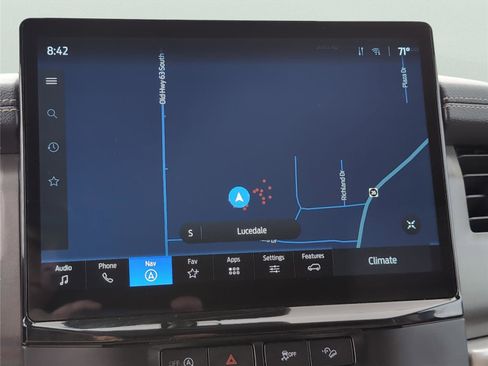 Used 2024 Ford Expedition Max XLT image 21