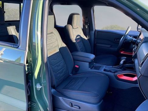 New 2026 Nissan Frontier Pro-X w/ Pro-X Convenience Package RWD image 10