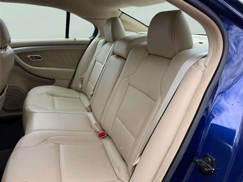Used 2013 Ford Taurus SEL FWD image 16