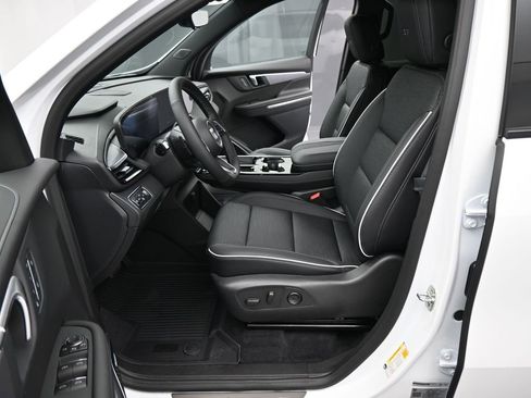 New 2026 Buick Enclave Sport Touring w/ Power Package image 8