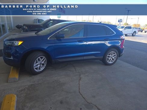 Used 2023 Ford Edge SEL image 1
