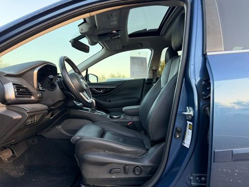 Used 2022 Subaru Outback Limited image 3