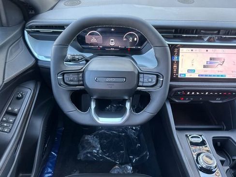 New 2026 Jeep Cherokee Limited image 11