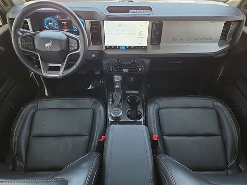 Used 2025 Ford Bronco Outer Banks AWD/4WD image 10