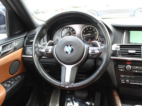 Used 2016 BMW X4 M40i image 13
