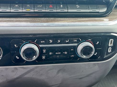 Used 2024 Chevrolet Silverado 1500 LT Trail Boss w/ Protection Package image 16