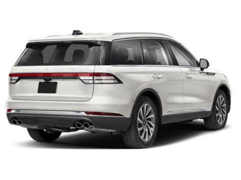 New 2026 Lincoln Aviator 2WD image 2